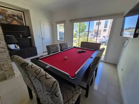 Casa en Venta en Laguna Azul, USD 135.000