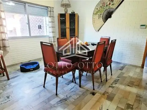 Casa en la Floresta, se escucha permuta por depto en Montevideo o Punta del Este