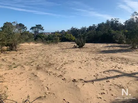 Terreno en Venta en La Barra, USD 145.000