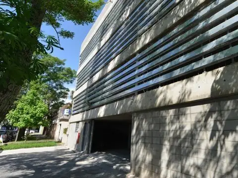 Cochera en venta - 13Mts2 - Quilmes