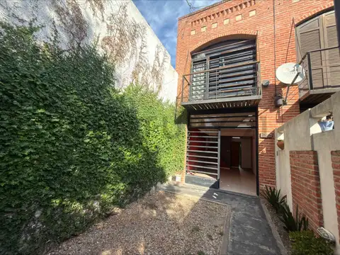 48 Y 20 1200, Piso 0