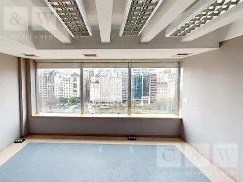 Oficina en Venta 21 años