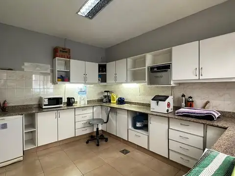 Macrocentro. Alvear 400