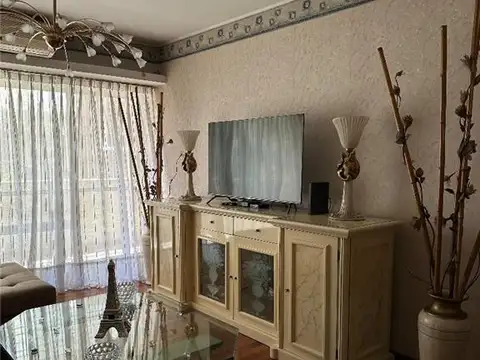 Departamento 5 ambientes con 3 baños