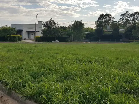 Terreno en Venta en Oro Verde, USD 25.000