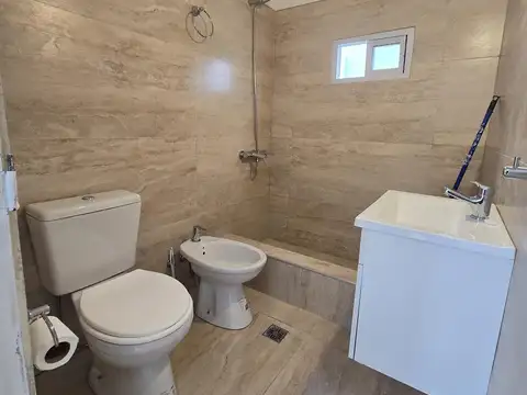 Depto Tipo Casa en Venta en Carapachay, USD 115.000