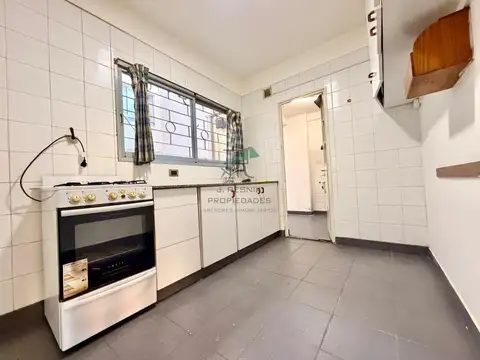 Departamento en Alquiler en Villa del Parque, $ 1.000.000