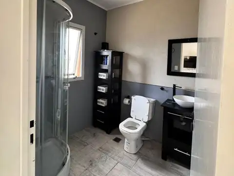 Casa en Alquiler en La Lonja, USD 1.650