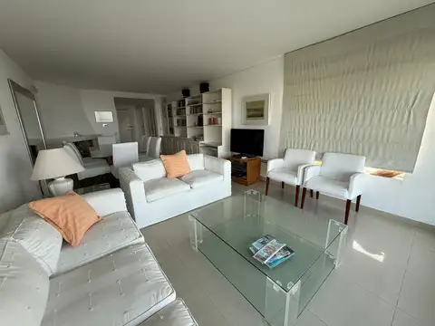 Departamento en Venta en Rincón del Indio, USD 400.000