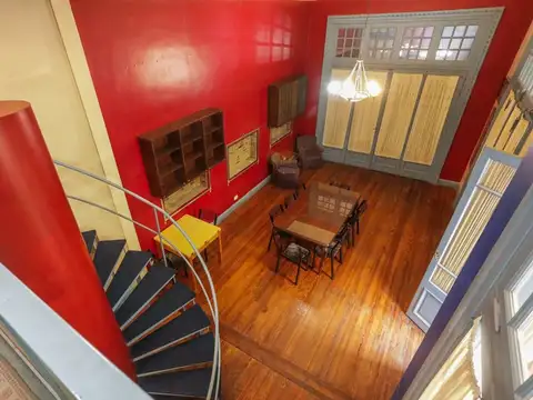 Depto Tipo Casa 5 ambientes con 2 baños