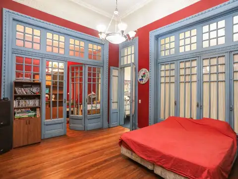 Depto Tipo Casa en Venta de 4 dormitorios