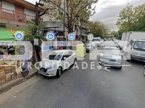 Local en Venta en Villa Luro, USD 170.000