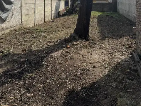 Terreno en Venta 8  mts Frente