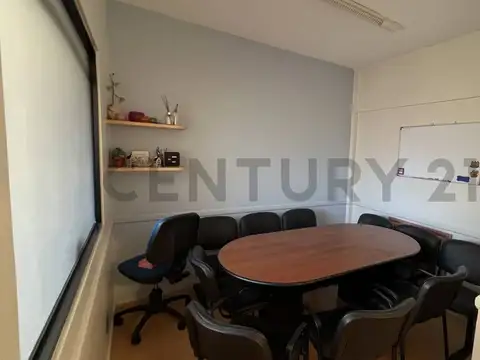 Oficina en Venta 40 años