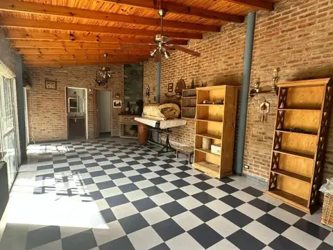 Depto Tipo Casa en Venta de 4 ambientes