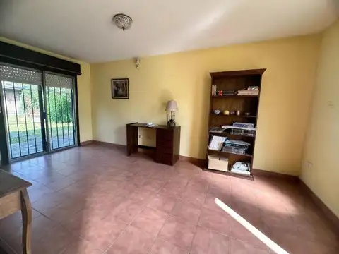 Depto Tipo Casa en Venta con 2 cocheras