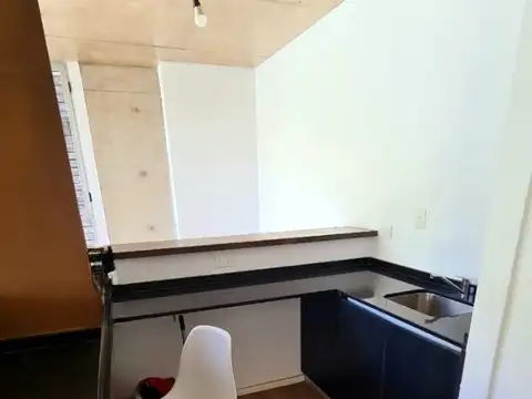 Local en Venta Via Pública