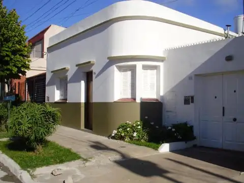 Dos PH A Reciclar Reconquista 674 Bernal VENTA EN BLOCK