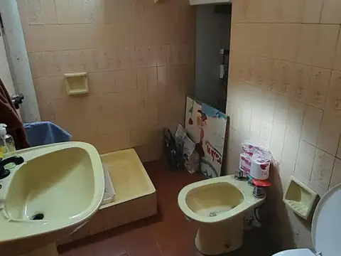 Casa en Venta en Moron Sur, USD 110.000