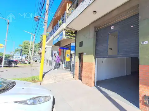 Local en Jose León Suarez