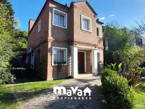 CASA EN VENTA - CLUB PRIVADO LOMA VERDE