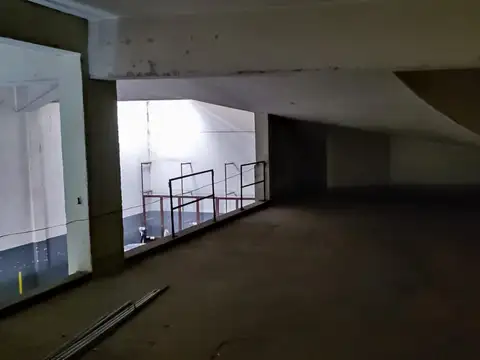 Galpon en Venta 24  mts Fondo