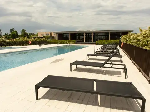 Venta Lote en Barrio Los Cardos, Pilar