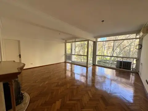 Departamento en Venta de 6 ambientes