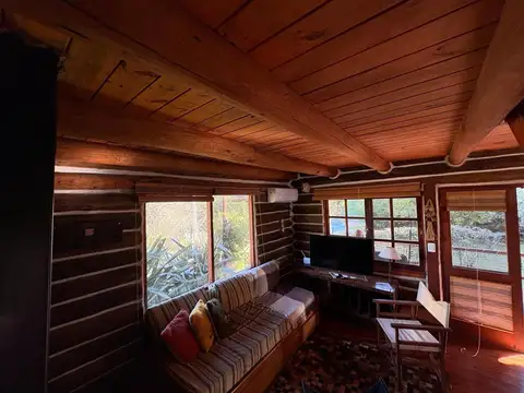 Venta cabaña  2 dormitorios Villa Serrana