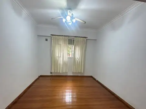 Depto Tipo Casa en Alquiler de 2 dormitorios