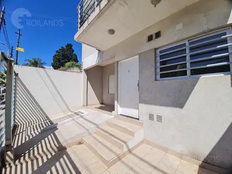 Venta Departamento 3 ambientes  2 baños ,cochera y baulera en Villa Sarmiento