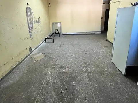 Local en Venta 60 años