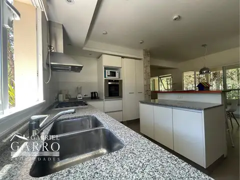 CASA EN ALQUILER A DOS CUADRAS DEL MAR