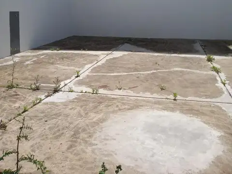 Local en Alquiler en Villa Luro, USD 1