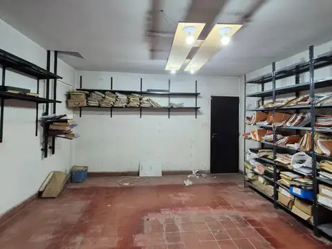 Oficina en Alquiler 40 años