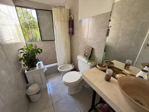 ALQUILER DE CASA CON PARQUE EN RINGUELET