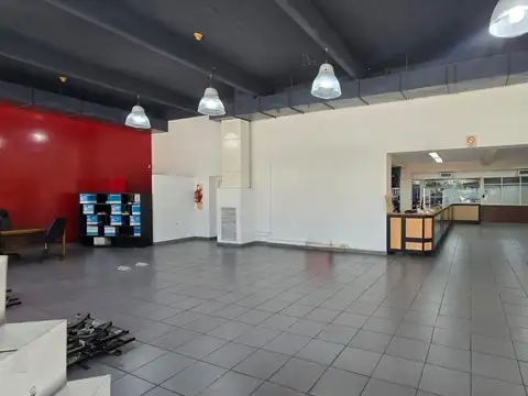 Galpón / terreno en venta 1200 m2