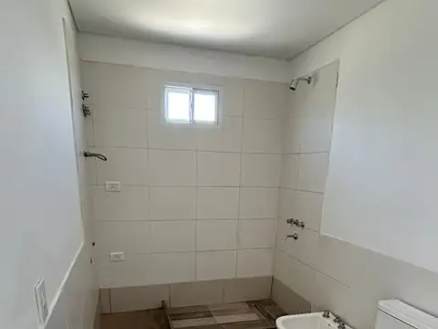 Maria Vicente esq. Delia Marquines al NaN