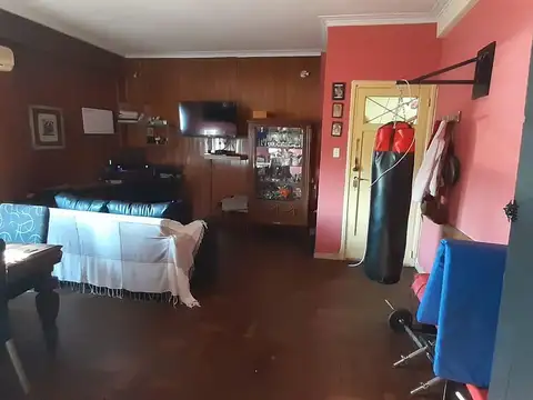 PH en venta - 3 Dormitorios 1 Baño - 95,66Mts2 - La Plata