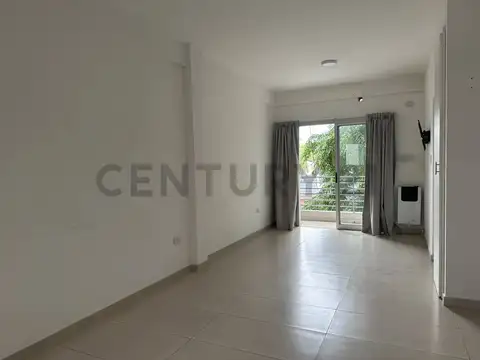 calle 35 entre 6 y 7 500, Piso 2