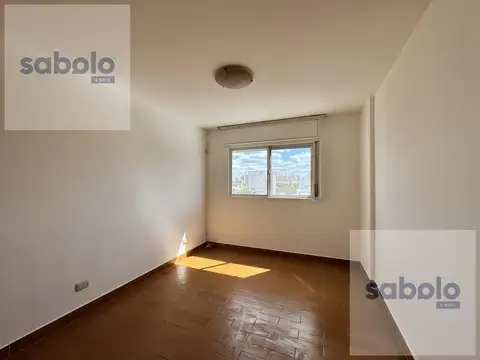 Departamento en Alquiler en Abasto, $ 700.000