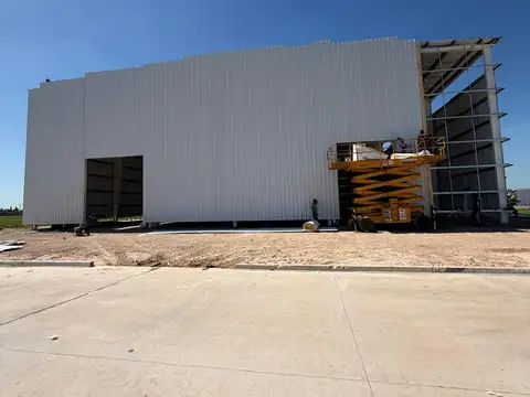 Galpón en alquiler en Parque Industrial Reconquista