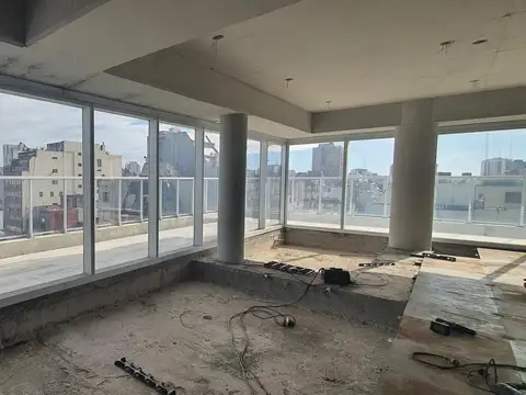 Oficina en Venta al Este