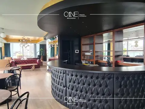 Oficina en Av. Córdoba esquina Uruguay 142  m2 y    51 de  terraza m2  a estrenar  