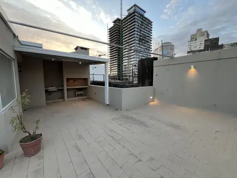 Venta - PH - Planta Alta 2 dormitorios con Terraza y Quincho Exclusivos - Pichincha, Rosario