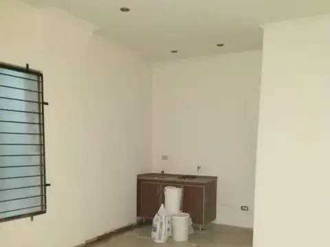 Local en Venta en Monte Castro, USD 43.000