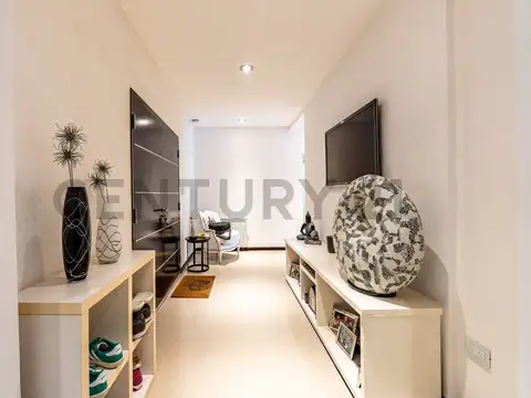 Casa 7 ambientes con 4 baños