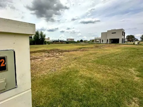 Caceres s/n entre ruta 58, km 9,5 y Av. Sargento Cabral