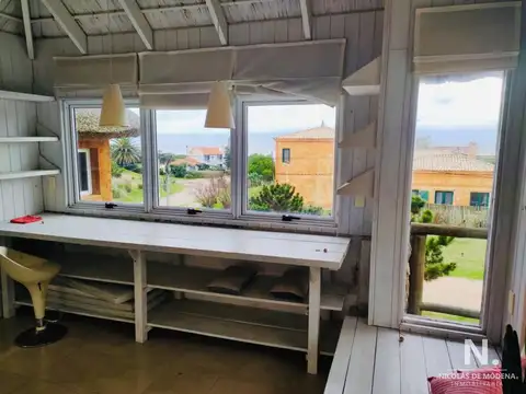 Espectacular casa en Montoya a metros del mar, amplia, cómoda, segura!