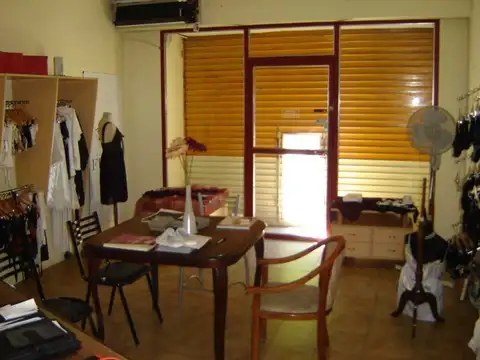 REG. DE PATRICIOS, AV. 800